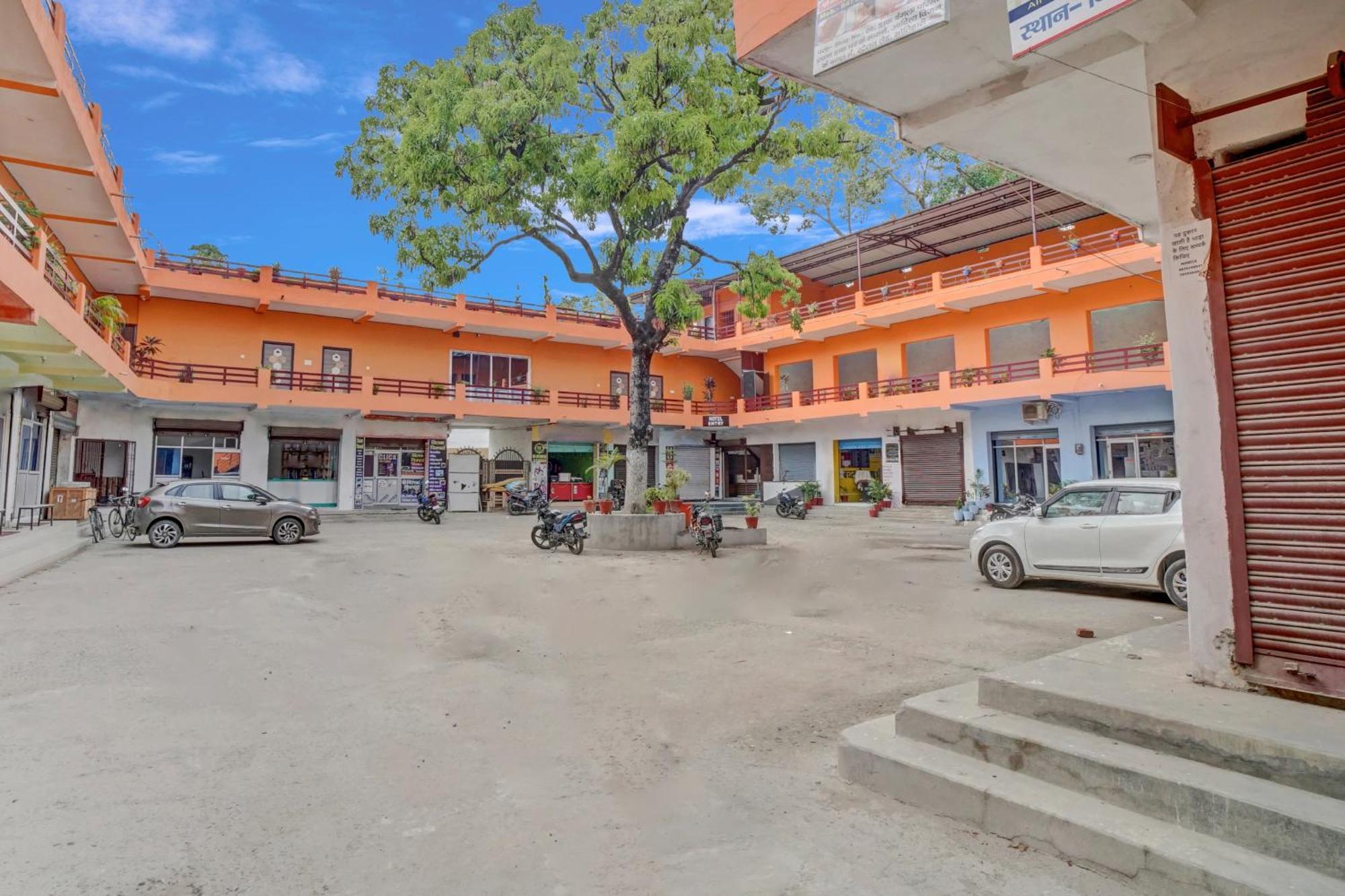 Oyo Flagship 81389 Hotel Siddhi Vinayak Motihari Dış mekan fotoğraf